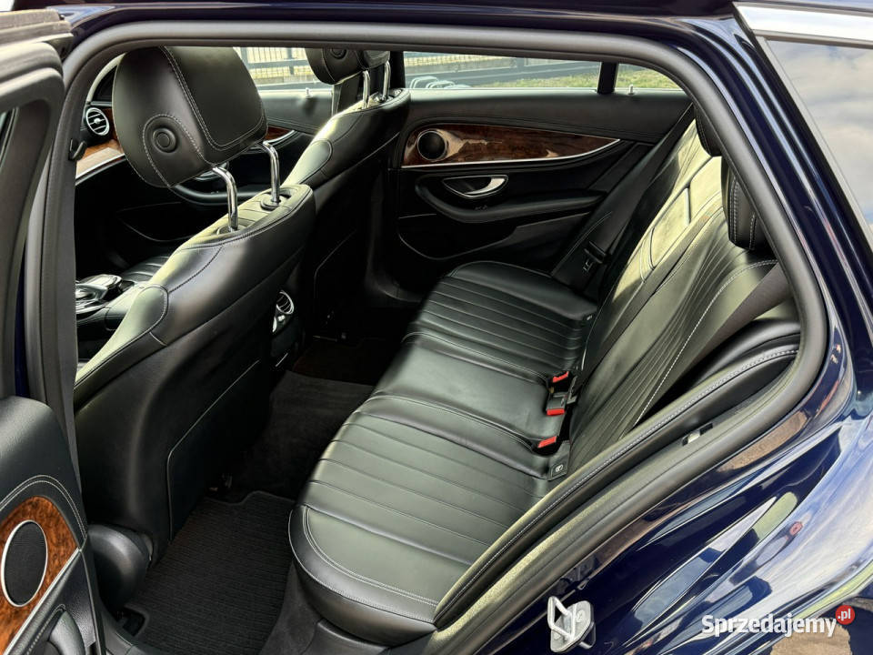 Mercedes E 220 NAVIautomatskóryz Niemiec W213 czujnik parkowania Motoryzacja