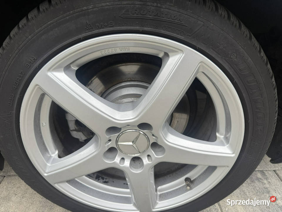 Mercedes E 200 zadbana 100 oryginalny przebieg światła przeciwmgielne Samochody osobowe Poznań