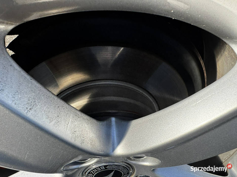 Mercedes C 180 RatyZamiana Gwarancja Avangarde światła przeciwmgielne Gdów