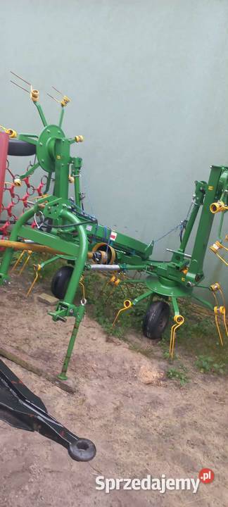 Sprzedam przewracarka przetrzasacz pronar 530 Zgrabiarki i przetrząsacze Zgrabiarki i przetrząsacze Siewierz