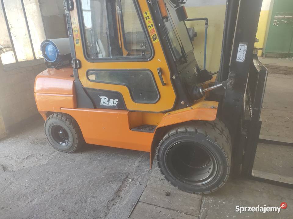 Hc R35 35t wózek widłowy kola bliźniak Kaliska sprzedam