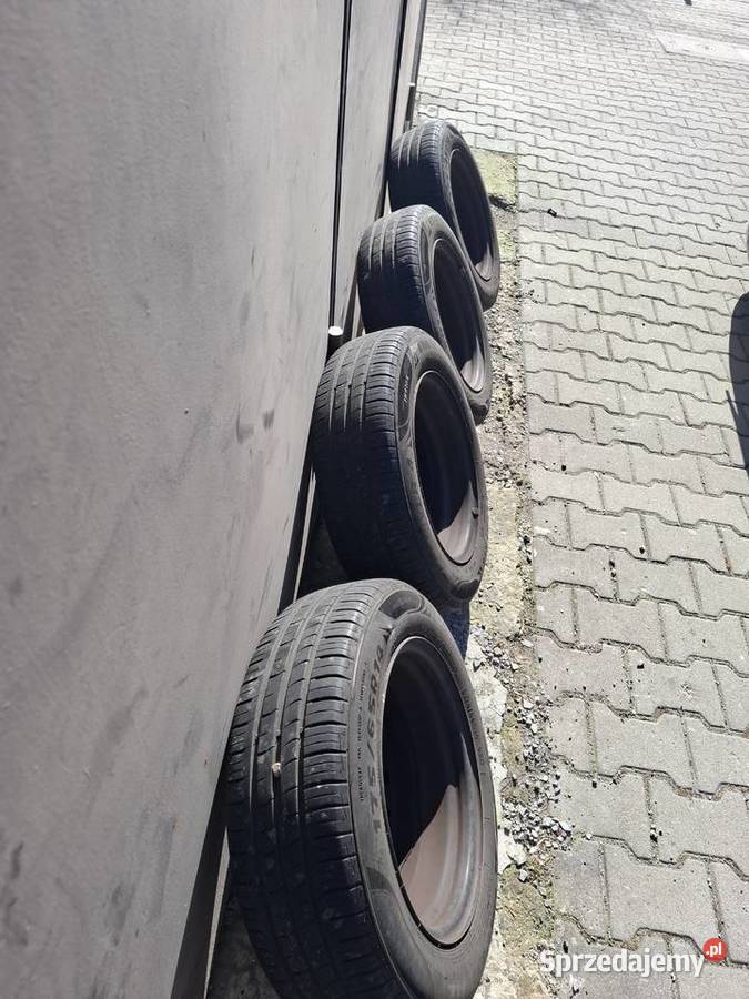 Felgi stalowe 14 Toyota Yaris z oponami letnimi Katowice
