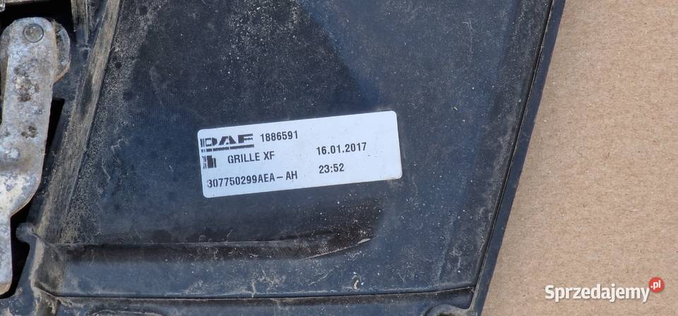 DAF XF 106 GRILL STRAPA DOLNA 1886591 ciężarowe lubuskie Bieleń sprzedam