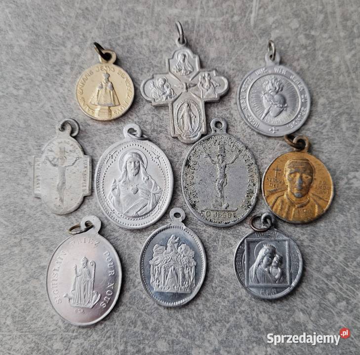 H97 zestaw medalików religijnych 10 Łask