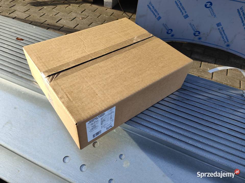 Karton klapowy stan do wysyłek Będzin