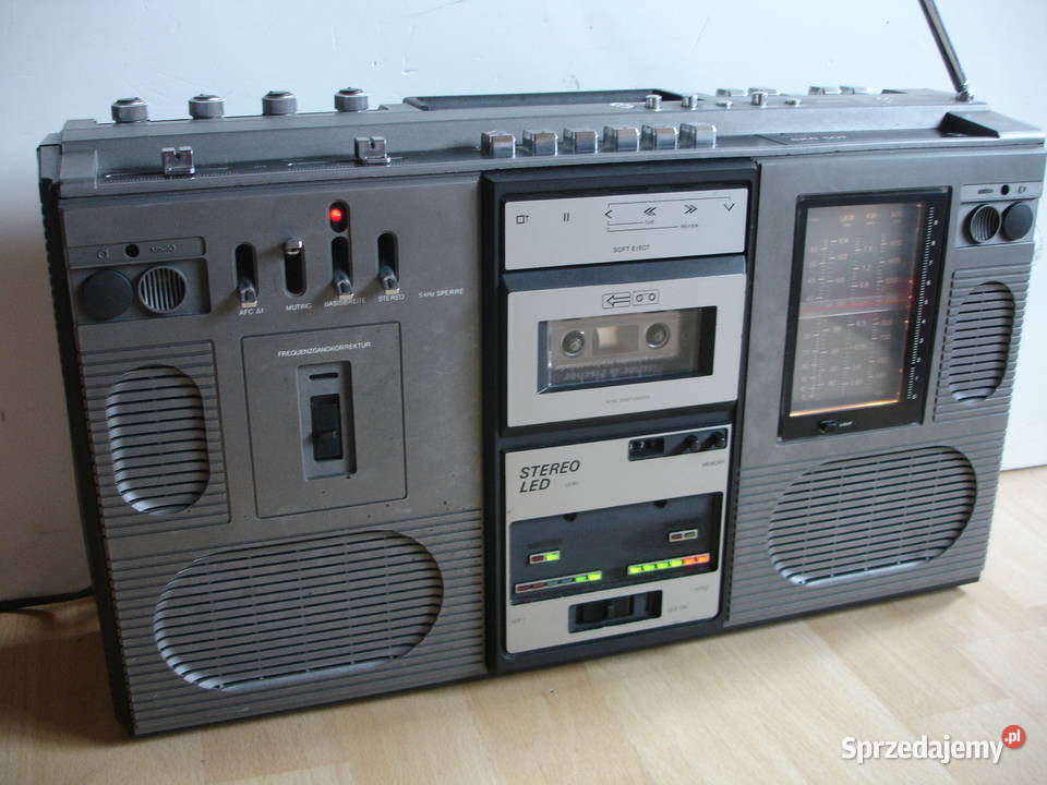 Radiomagnetofon STERN SKR 501 DDR Pozostałe Zielona Góra