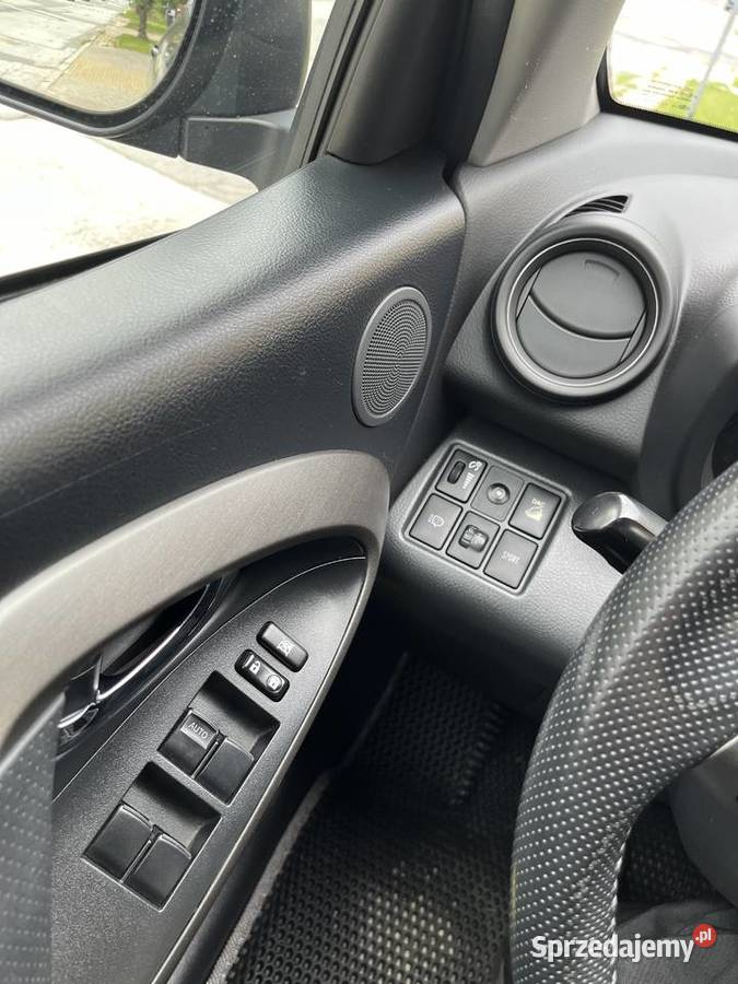 Toyota RAV4 20 bg uszkodzony Kielce