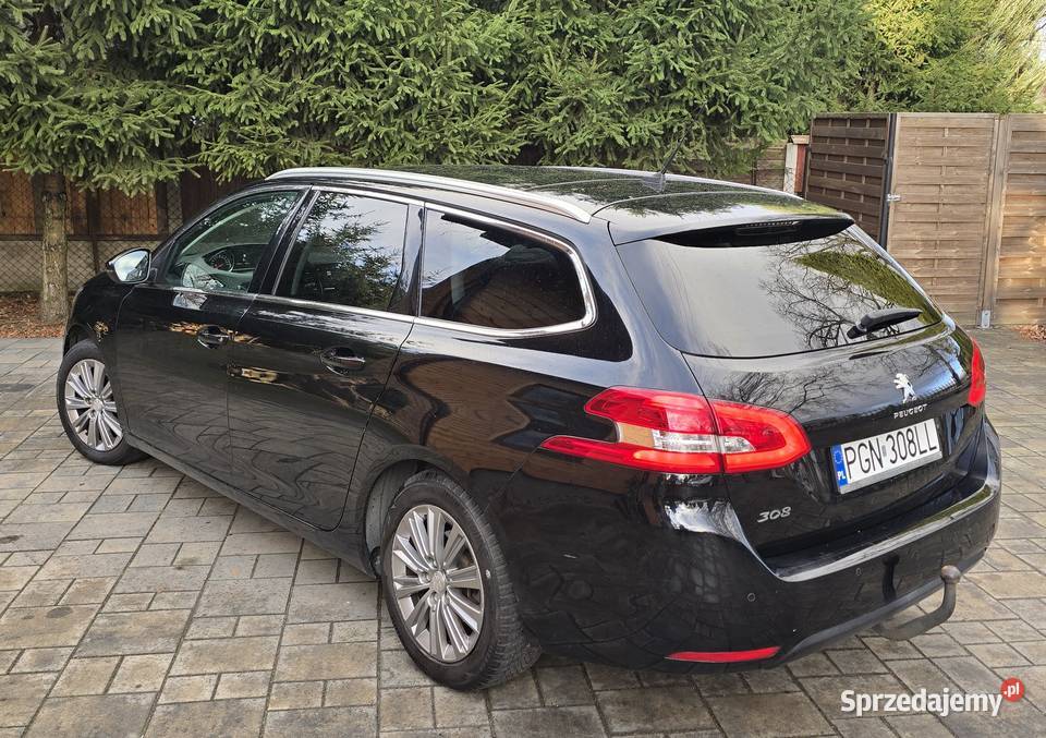 Peugeot 308 12 benzyna 2018 Panorama Gniezno