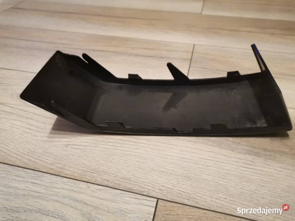 VOLVO XC90 LIFT 1014 PRAWA LISTWA POD LAMPĘ TYŁ Karoseria Międzychód