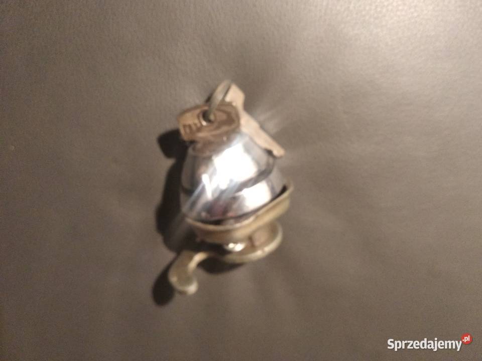 Zamek bagażnika Wołga Zgierz