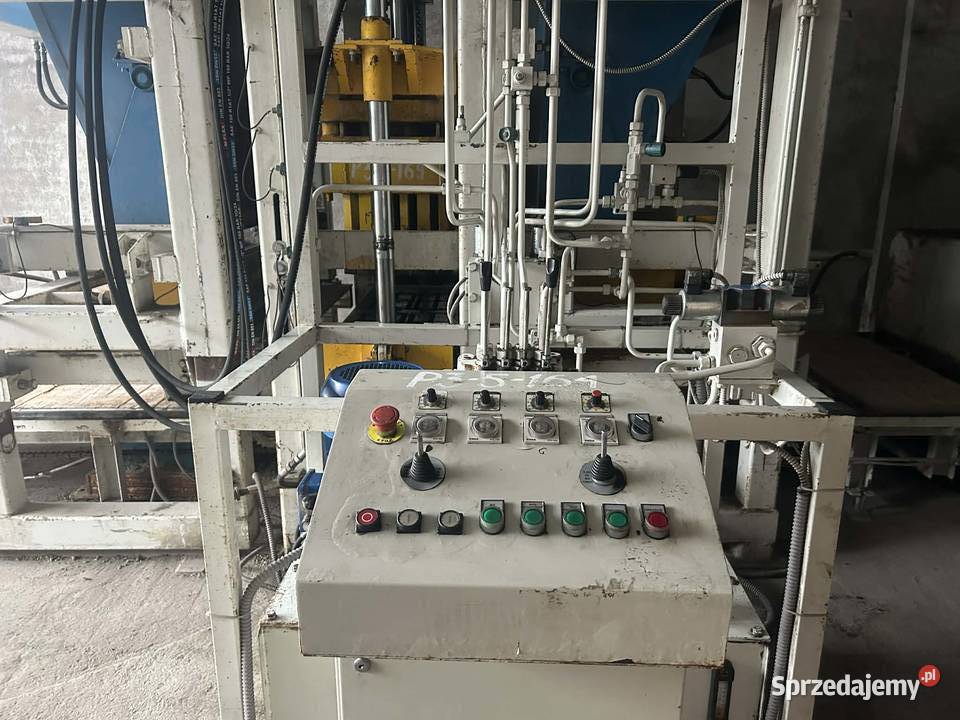 Wibroprasa dwukolorowa PROMETAL Uniwersal 400 Produkcja Głowno
