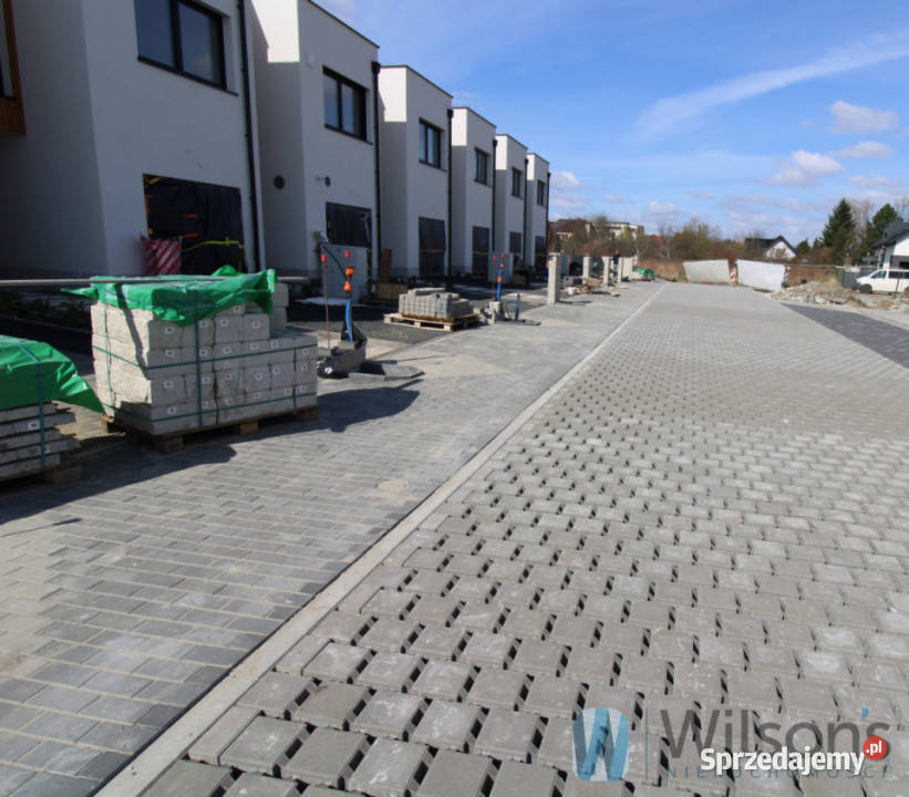 Dom szeregowy Wrocław Jagodno 13112m2 sprzedam