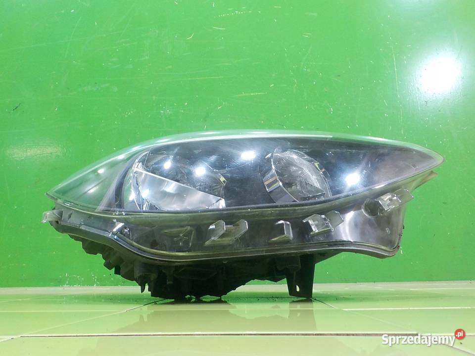 BMW 1 F20 16 B 13r 1115 5D lampa prawa przod Suków sprzedam