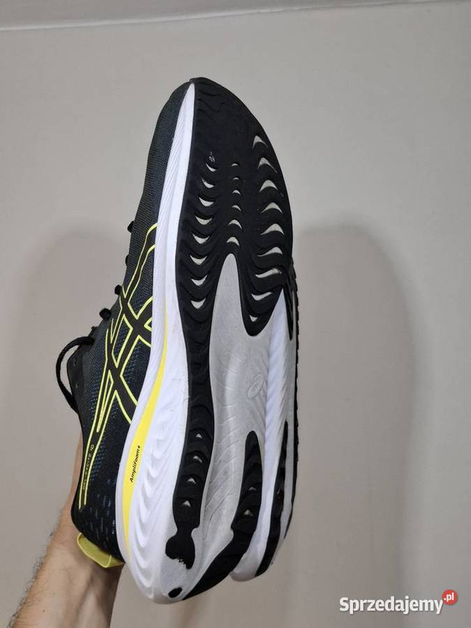 Oryginalne buty 46 do biegania Asics Gel Excite Kraków sprzedam