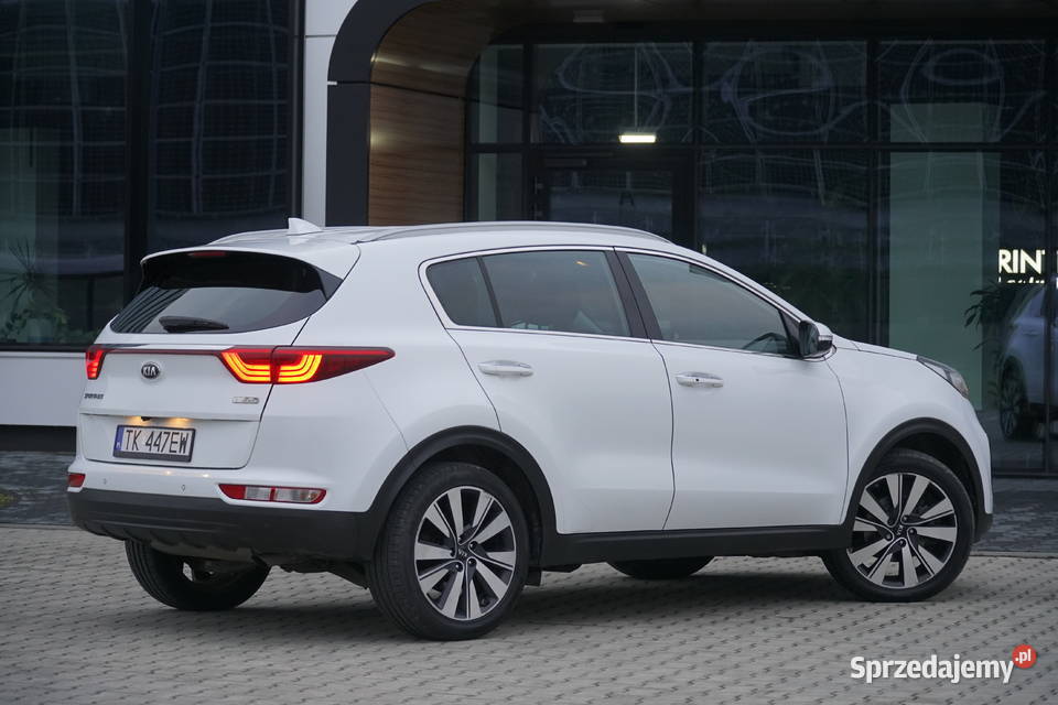 Kia Sportage Nawigacja Kamerka Skóra Czujniki