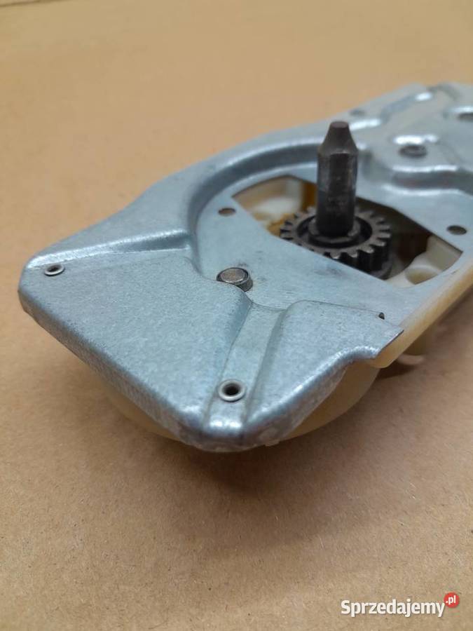 BMW E36 sedan manualna przekładnia szyberdachu