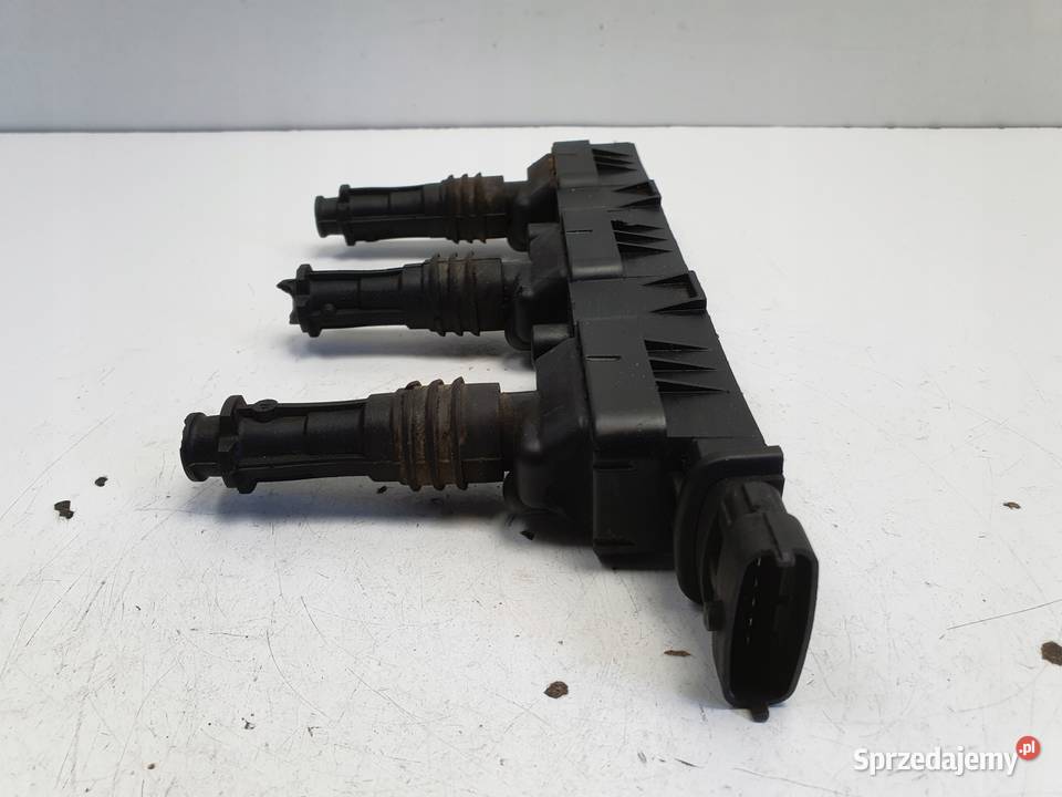 Opel Corsa D 10 12V CEWKA ZAPŁONOWA 0221503471 osobowe Janów