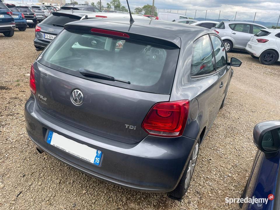 VOLKSWAGEN Polo V 16 TDi 90 Confortline BC034 Rok produkcji 2010 Polo Opole sprzedam