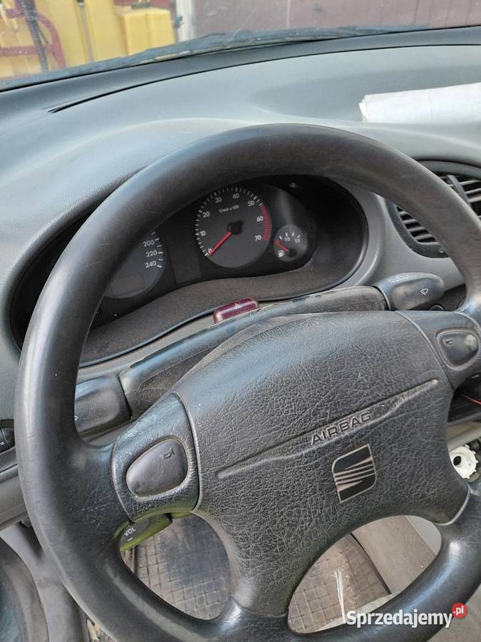 Seat Alhambra 20 benzyna gaz 7 osobowy Romanówek