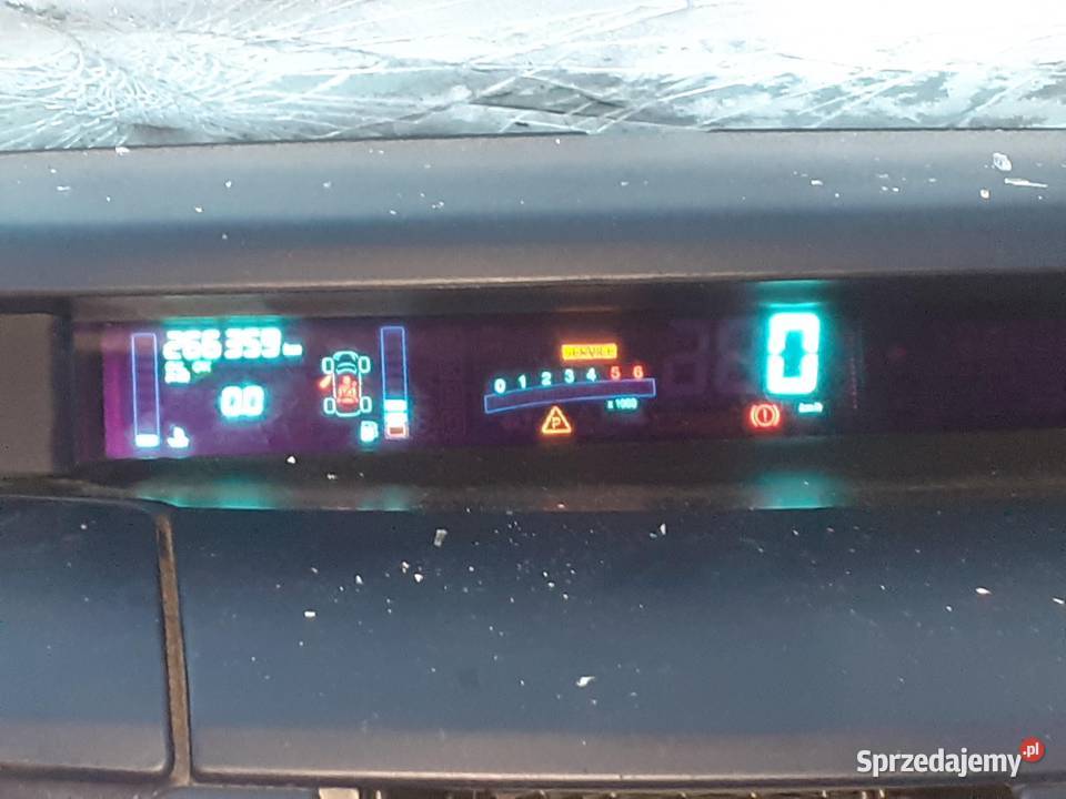 LICZNIK RENAULT ESPACE IV 19 dCi 8200288813E osobowe sprzedam