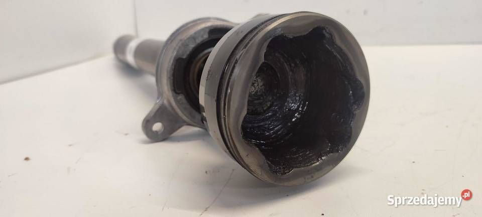 MERCEDES W247 WAŁEK POŚREDNI PÓŁOŚ PRAWA