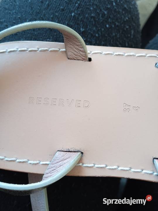 Sprzedam buty damskie czarny Zamość