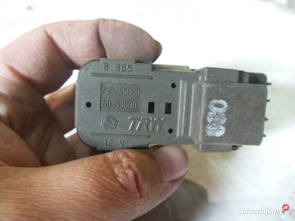 PRZEŁĄCZNIK ASR ALFA ROMEO 147 19 JTD 735265089 Kozy sprzedam