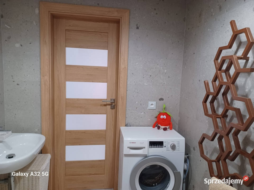 DUŻY APARTAMENT Z MOŻLIWOŚCIĄ ROZDZIELENIAHALA sprzedam
