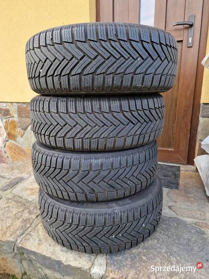Do sprzedania opony zimowe 19555 r16 MICHELIN do Hłomcza sprzedam