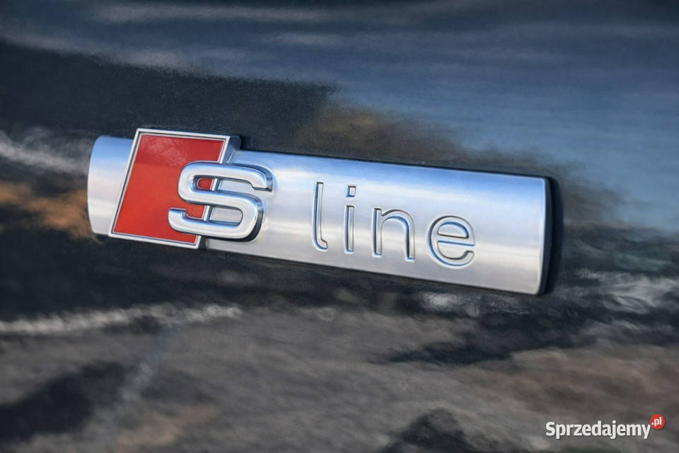 Audi Q2 225000km Sadlno