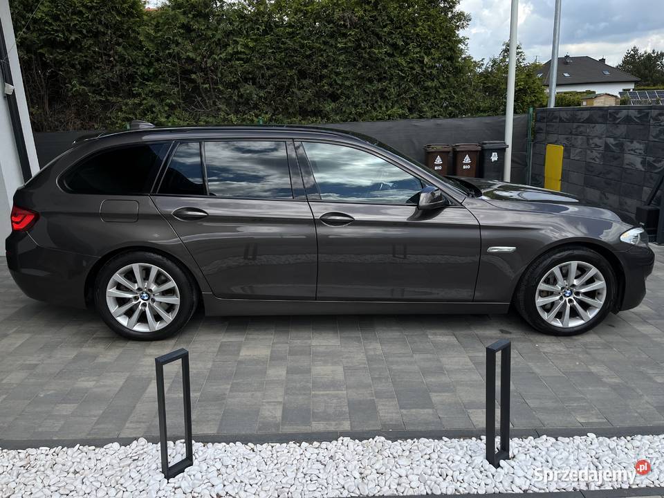 BMW Seria 5 F11 2012r 530d SportAut 270000km Toruń