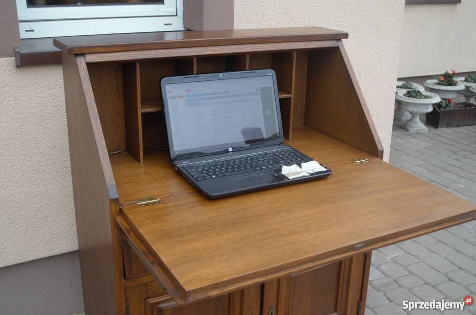 Ładny solidny sekretarzyk biurko dębowe meble Nowy Tomyśl sprzedam