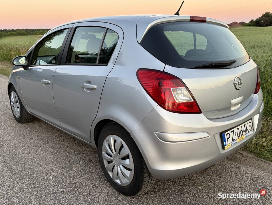 Opel Corsa 2012 D Lift 12 Benzyna SALON lakier metallic