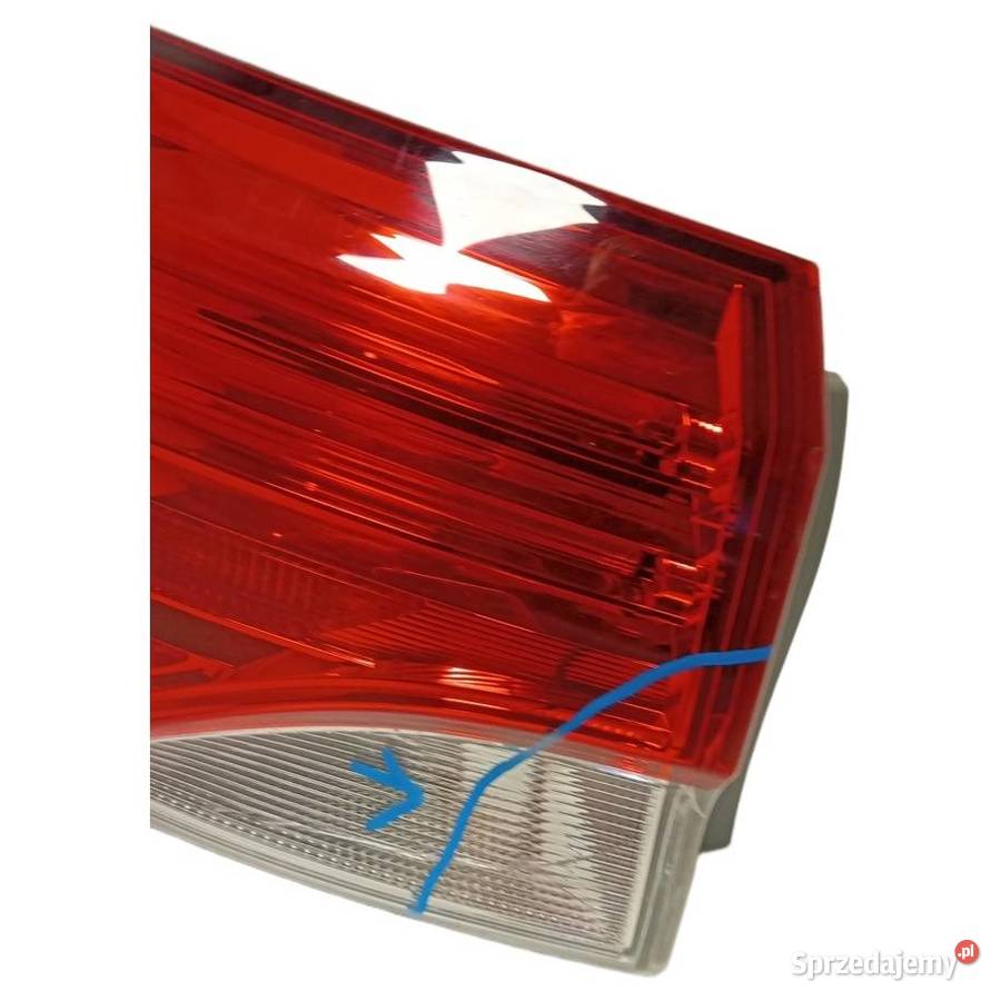 Lampa tylna prawa Toyota Avensis T27 Kombi