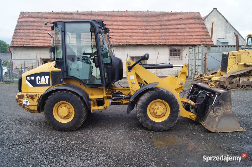 Ładowarka CAT 907 Olszyna