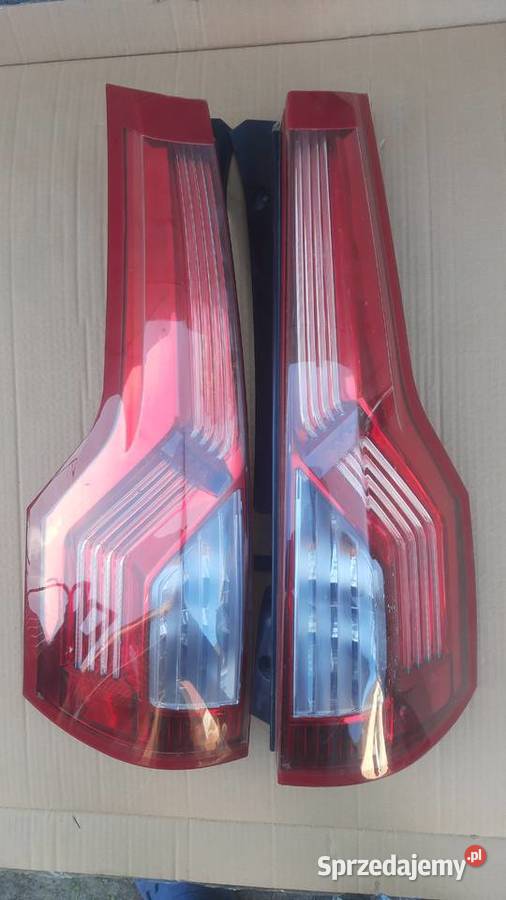 lampa tylna prawa lewa Citroen c4 Grand Picasso Dębno sprzedam