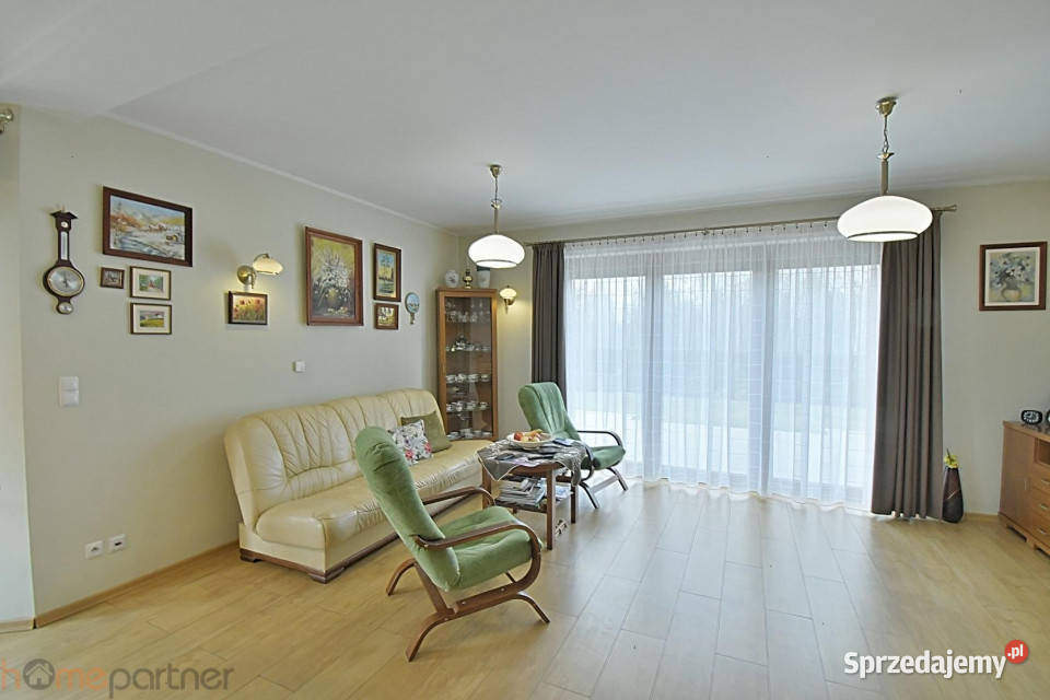 Dom wolnostojący 1384m2 Miłoszyce dolnośląskie