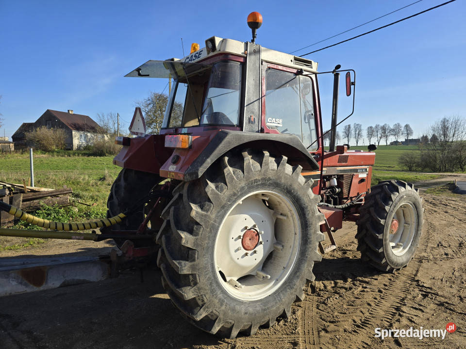 Ciągnik INTERNATIONAL 956 XL 4x4 95 6 cylindrów Litwinki
