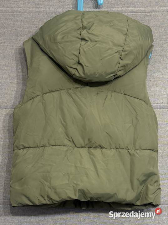 Chłopięca zielona ocieplana kamizelka z kapturem Żyrardów