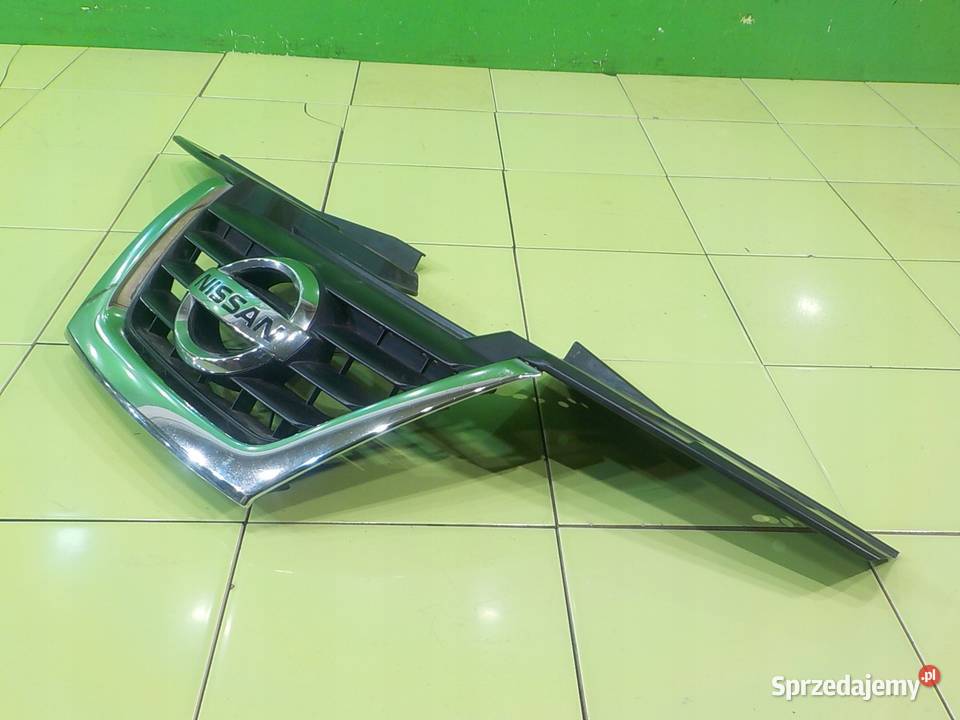 NISSAN JUKE F15 I 16B 11r 5D atrapa grill Suków sprzedam
