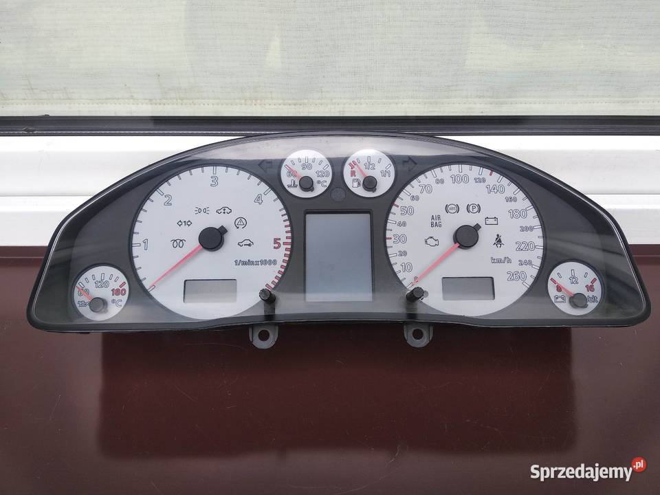 Audi A4 B5 19 TDI licznik zegary full pełny FIS Liczniki i zegary Sieradz