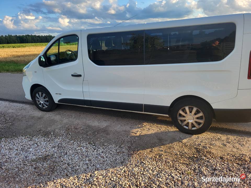Renault trafic 9 osobowy 2017 Miedniewice