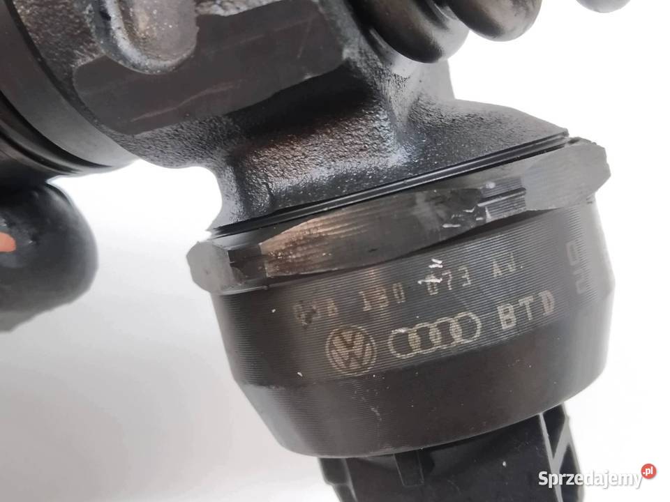 POMPOWTRYSKIWACZ 038130073AJ 19 TDI VW świętokrzyskie sprzedam