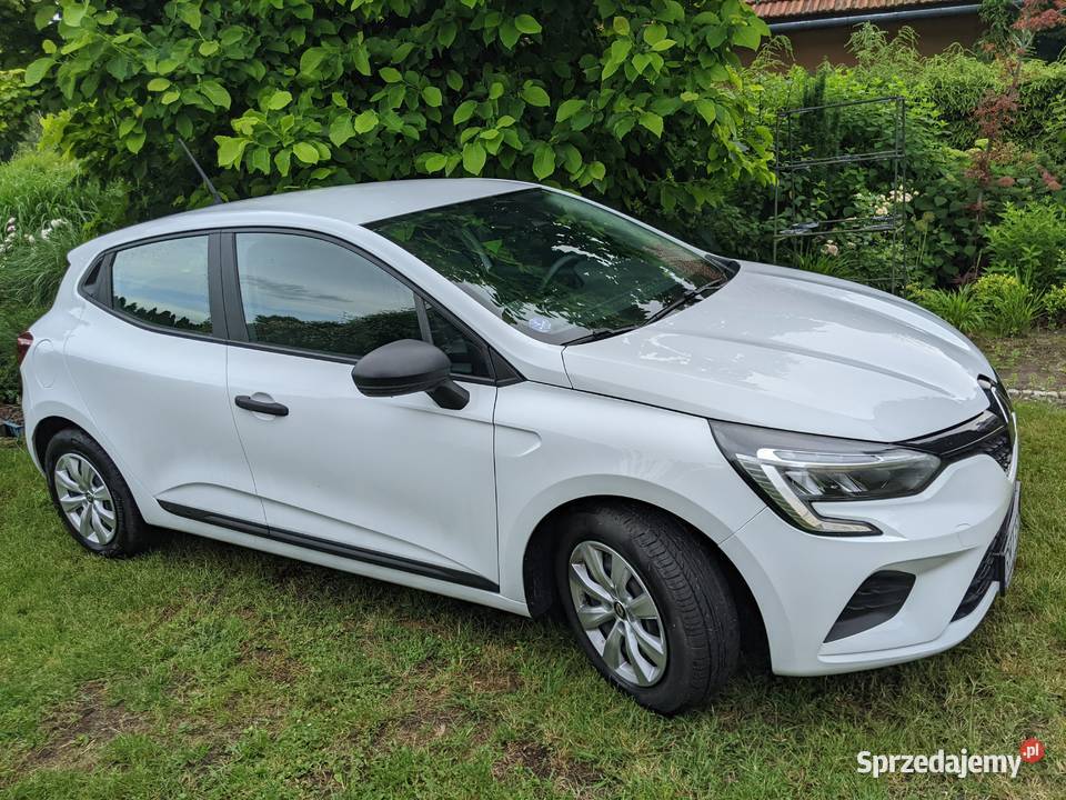 Renault Clio 10 SCe 2023 r 17000 999cm3 sprzedam