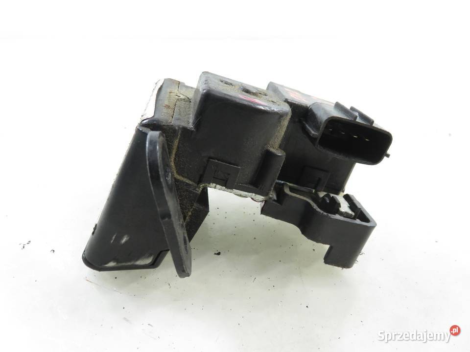 ZAMEK KLAPY KIA SPORTAGE III SL 812303W000