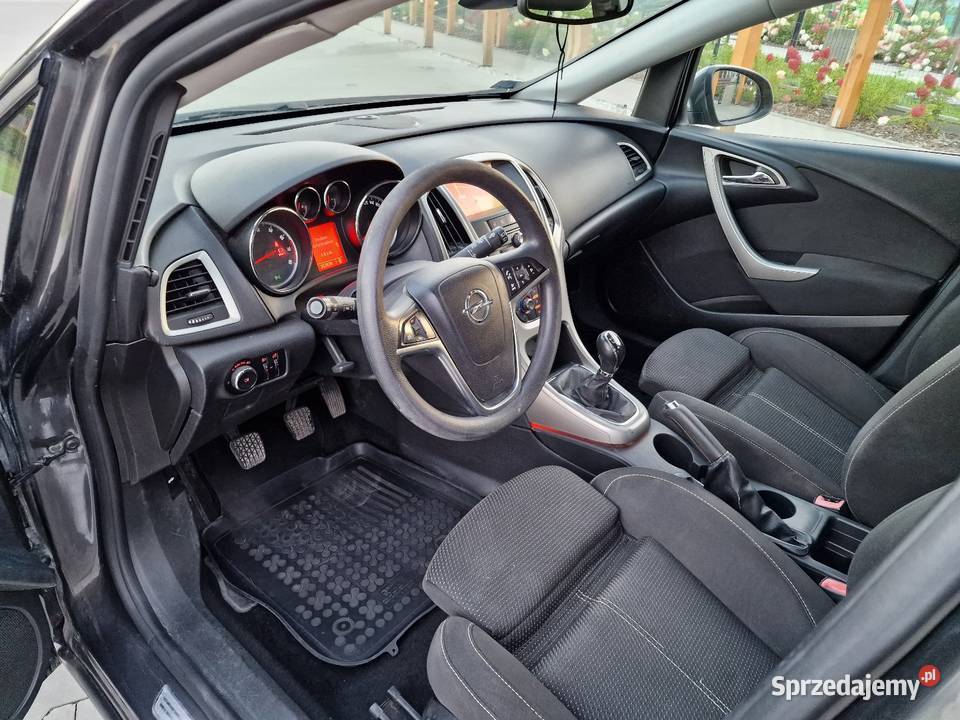 Opel Astra J Cosmo 16 Benz 115 Navi Klimatyzacja Ryglice