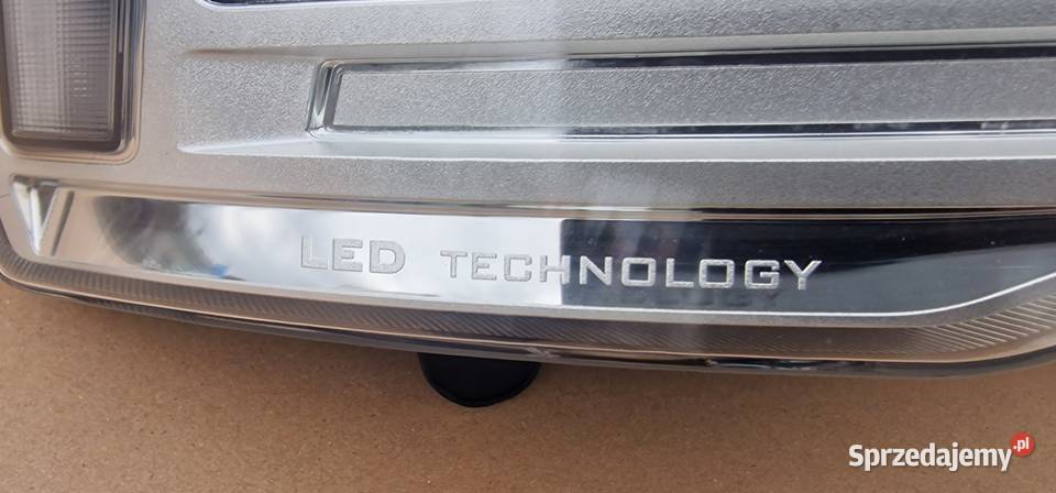 DAF XF XG XG LAMPA REFLEKTOR PRAWY PRZÓD ciężarowe lubuskie Bieleń sprzedam