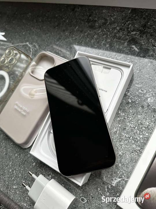 iPhone 15 Pro Naturalny Tytan Apple / iPhone Łańcut