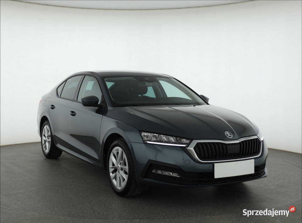 Skoda Octavia 10 TSI czujnik parkowania sprzedam