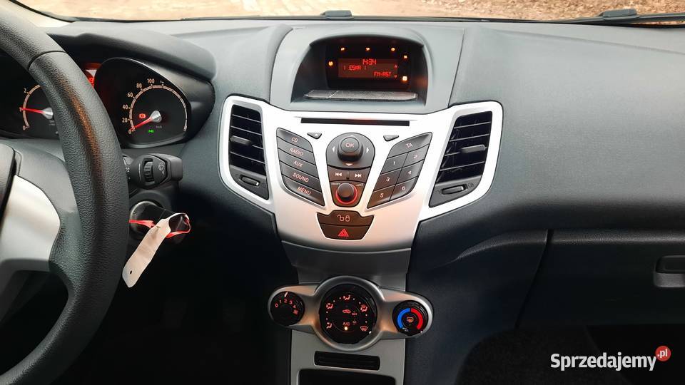 Ford Fiesta 125 Benzyna 2012 r Klima sprawna gniazdo USB